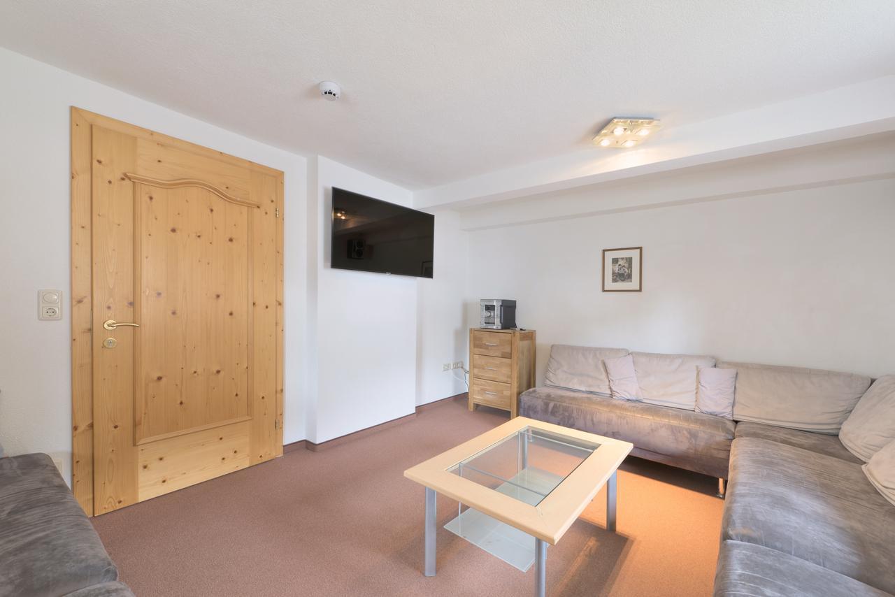 Haus Rosmarie Apartman Sankt Anton am Arlberg Kültér fotó